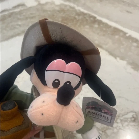 Disney Goofy Plush in Green and Brown - Picture 3 of 5
